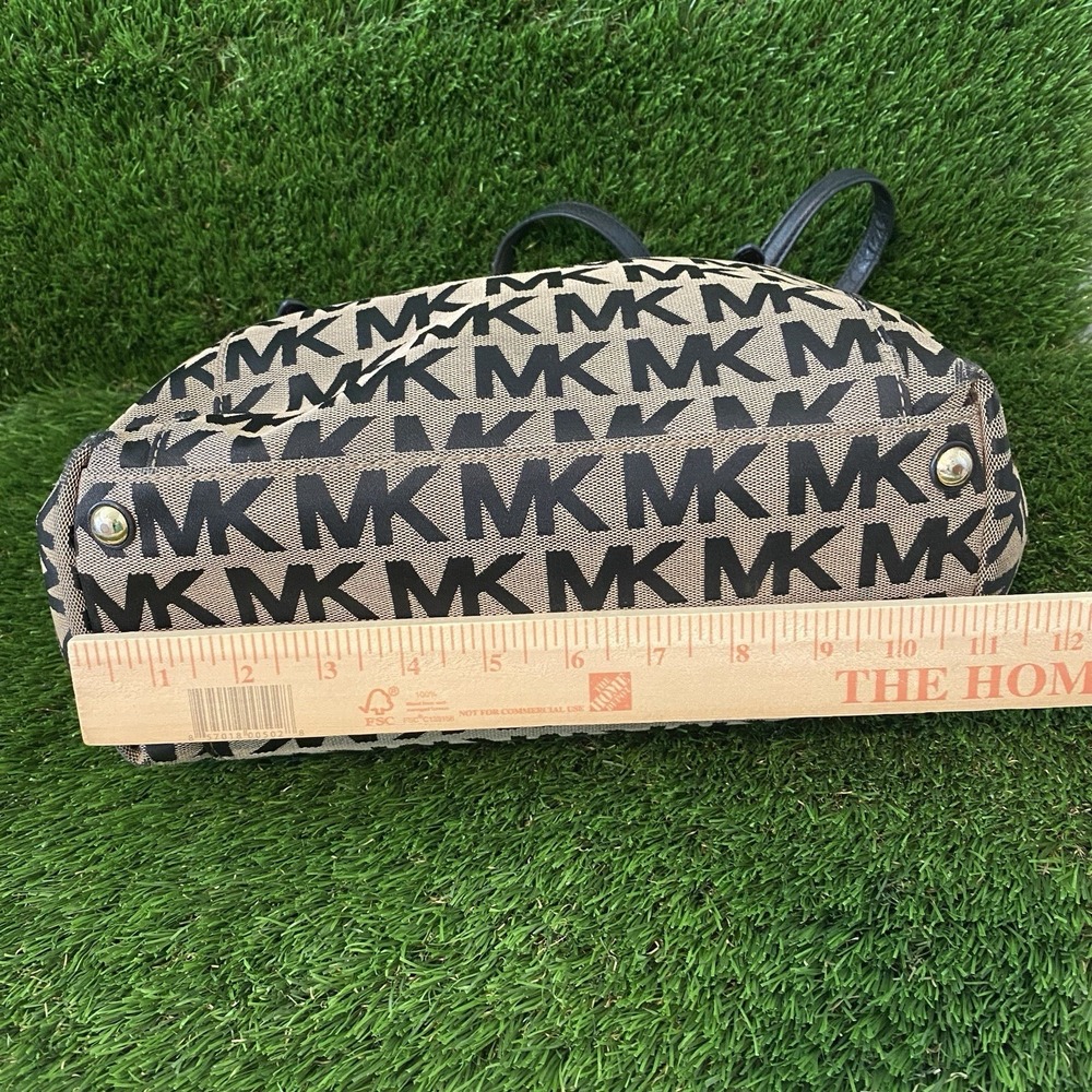 Michael Kors Signature Classic Black Monogram MK Jet Set Tote Hand Bag Purse - Picture 5 of 16